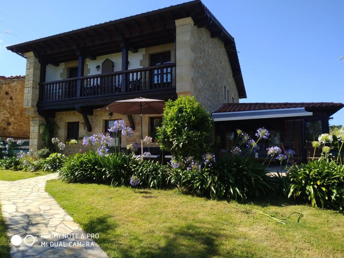 Casa Sel De Breno Pensionat Udias Exteriör bild